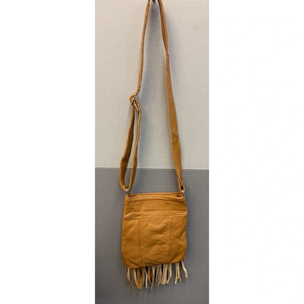 The Unbranded Brand please review